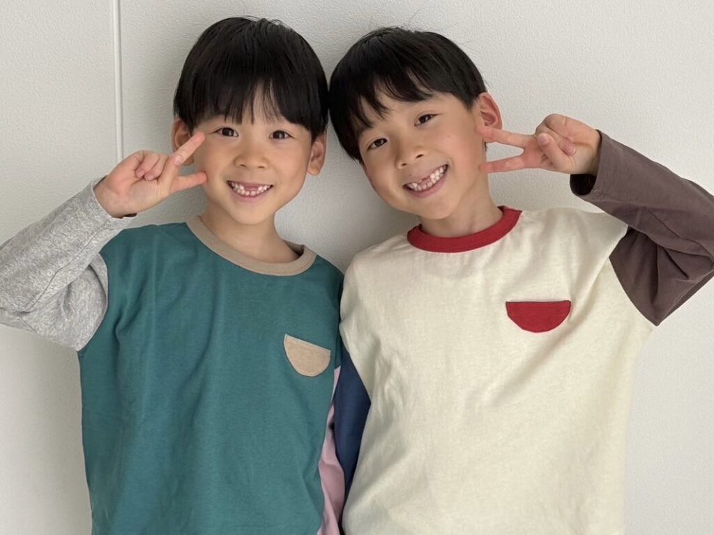 【双子の子役】前山くうが、こうがの見分け方は?見た目の違い3選! | くーのウェブライフ